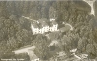Flygbild över Stenhammars slott.