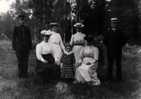 Familjen Larsson-Olsson, Roligheten ca 1894