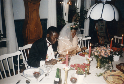 Bröllop, Patrik och Denise från Uganda, 1990-tal