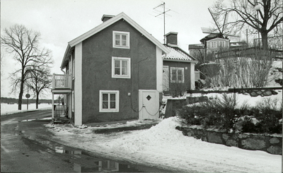 Norra Strandvägen 39, den s.k. Lotsstugan i Strängnäs