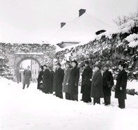 Schnell guidar på Nyköpingshus år 1950