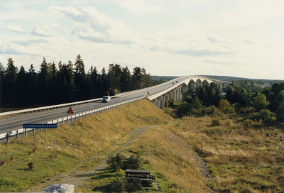 Strängnäsbron, 1986