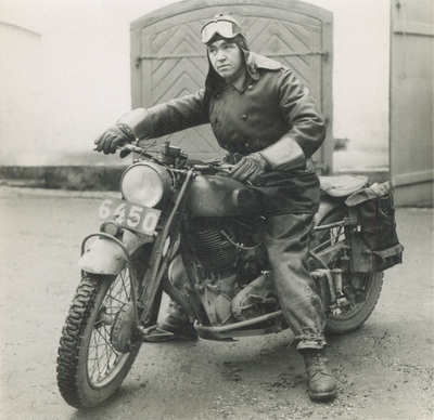 Sven-Erik på motorcykel