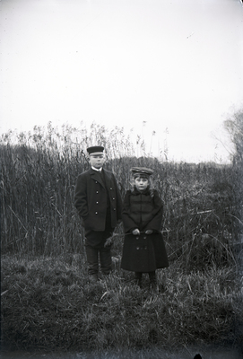 Carl och Helene Åkerhielm vid Kyrksjön, 1890-tal