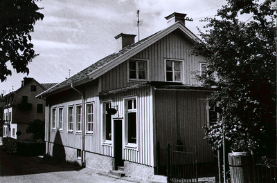 Gyllenhjelmsgatan 12 i Strängnäs.