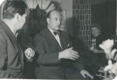 Peter Gemzell och vänner under lysningsdagen 1955