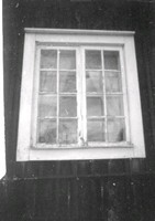 Fönster ovanvåningen, Ändebol