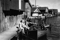 Hillvid Edhager på Smögen, Hasselösund, 1957