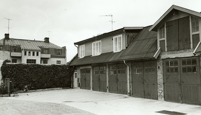 Garagelänga Källgatan 3  i Strängnäs.