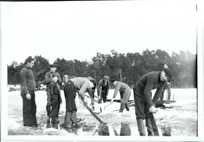 Isupptagning vid Björksund, 1920-tal