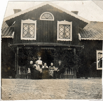 Midsommarafton på Estlöt i Sättersta 1912