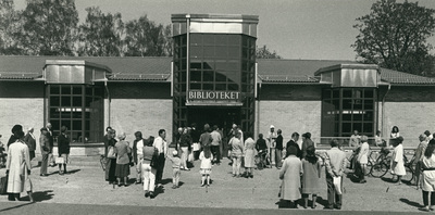 Invigning biblioteket i Strängnäs,