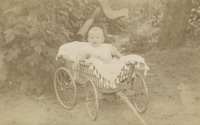 Fritz Johansson sommaren 1905, knappt 1 år