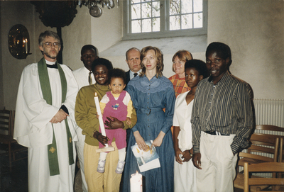 Dop i Flens kyrka år 1990