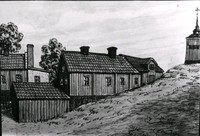 Strömgatan i Nyköping, teckning av Knut Wiholm