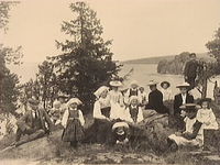 Linderoth, släkten samlad vid Klinten i Läppe