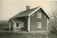 Bostadshuset vid Ivar Lings Hovslageri och smidesverkstad, foto 1947