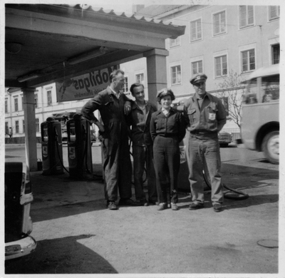 Bjuhrs bensinmack i Nyköping ca 1954