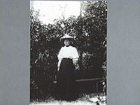 Fru Anna Olsson, Roligheten, ca 1890-tal
