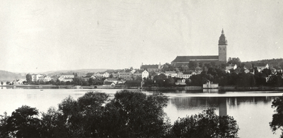 Strängnäs från Tosterön. Utsikt från Abborrberget.