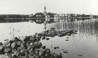 Strängnäs från Sundby 1899. Normalobjektiv