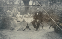Fritz med föräldrarna Edvin och Maria Johansson 1905