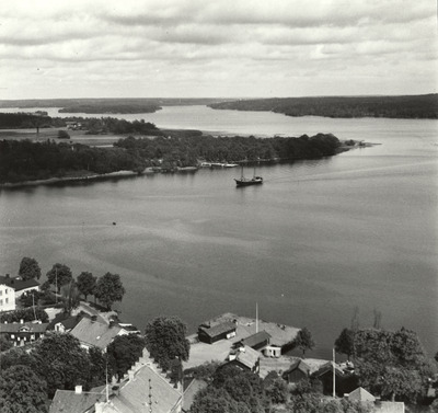 Strängnäs, utsikt från domkyrkotornet österut