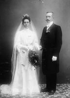 Hulda och Wilhelm Andersson vid bröllopet 1907