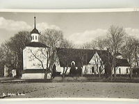 Stora Malms kyrka med klockstapel