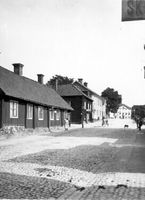 Östra Kyrkogatan i Nyköping, troligen omkring 1920