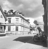 Västra Kvarngatan-Slottsgatan i Nyköping, 1962