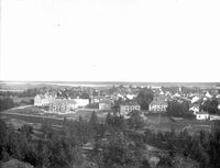 Utsikt från Kråkberget i Nyköping omkring år 1920