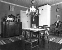 Bord och stolar, gården Kinger i Vansö socken