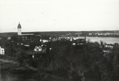 Utsikt över Strängnäs från Långberget.