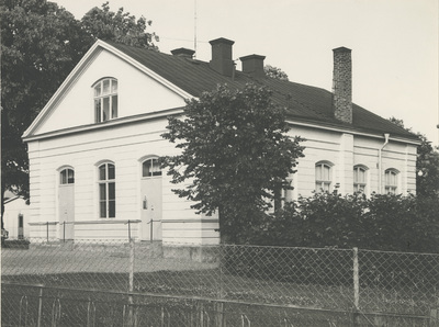 Holmens skola, Torshälla