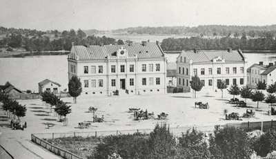 Stora Torget i Strängnäs år 1881. Fem år efter den stora branden