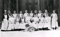Skolkökskurs i Hedenlunda skola, Vadsbro socken år 1906