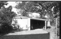 Garage och cykelställ på Sundby sjukhusområde, Strängnäs 1986