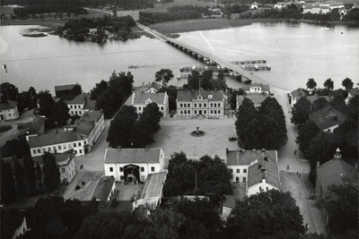 Strängnäs, utsikt från domkyrkotornet åt nordost.