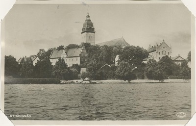 Parti av Strängnäs med Domkyrkan i bakgrunden.