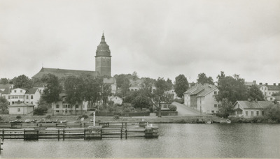 Vy mot Strängnäs med domkyrkan