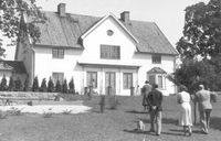 Birgit Cullbergs föräldrahem på S:t Annegatan 11 i Nyköping, uppförd 1909, foto omkring 1935-1937