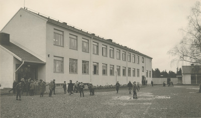 Hällby Centralskola, Hällbybrunn