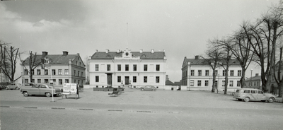Stora torget med rådhuset i Strängnäs