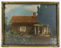 Hässelstugan i Bettna socken före 1949, handkolorerat fotografi