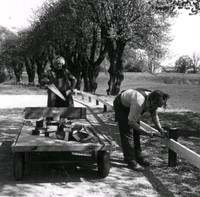 Diverse reparationsarbeten utföres.