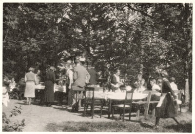 Picknick på Solbacka Läroverk, 1932