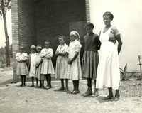 Flickor på ett barnhem i Etiopien 1935-1936