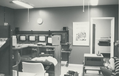 Saab-ANA:s TV-studio med kontrollrum, 1984
