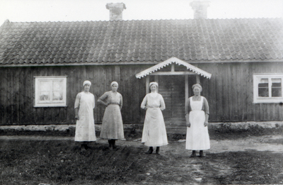 Familjen Eriksson på Enby, 1920-tal